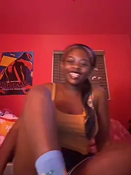 Snapshot of loventries chatting on February 23, 5:27 am loventries online show from February 23, 5:27 am