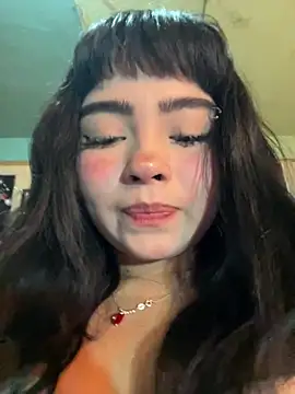 Snapshot of pinkybombon chatting on June 12, 6:51 pm pinkybombon online show from June 12, 6:51 pm
