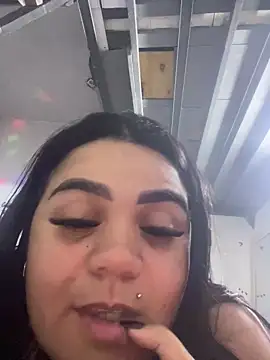 Snapshot of MorenaCariok chatting on July 21, 12:02 am MorenaCariok online show from July 21, 12:02 am