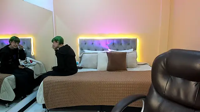 Bela Craxkerr online show from February 23, 12:13 pm