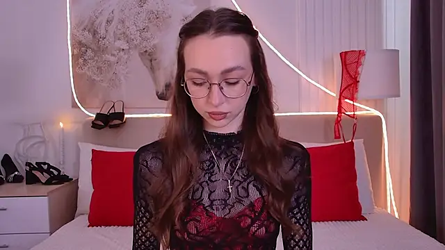 Emily Simon online show from May 31, 5:37 am