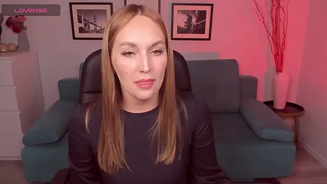 EvieMagical online show from March 24, 6:24 pm