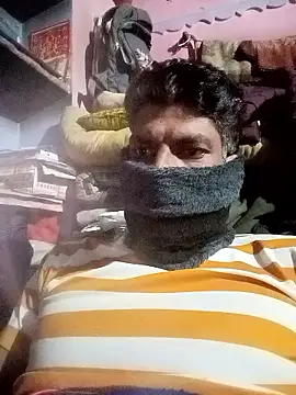 Snapshot of Hairymax_boy chatting on January 18, 3:38 pm Hairymax boy online show from January 18, 3:38 pm