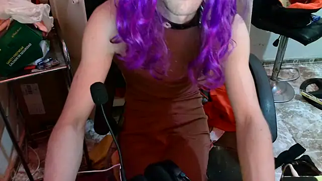 DairaSissy online show from May 28, 1:14 am