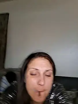 LadySn0w26 online show from March 8, 7:17 pm