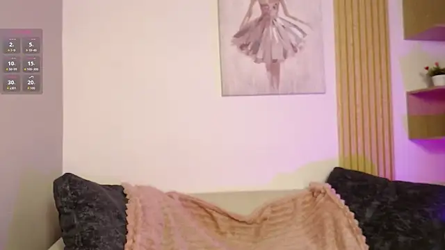 chloe peach  online show from April 14, 12:55 pm