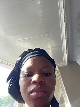 NaughtyShawdy online show from March 29, 6:13 am