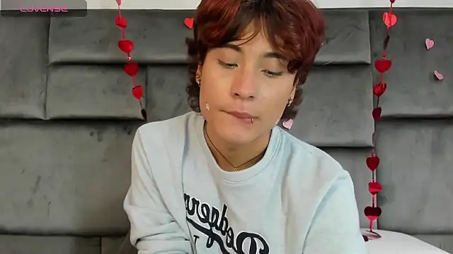 Liam Grant online show from February 11, 7:08 pm