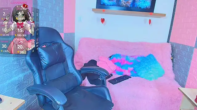 hotcakes uwu online show from April 23, 4:03 am