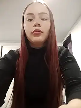 Snapshot of Crystaa12 chatting on February 18, 12:23 pm Crystaa12 online show from February 18, 12:23 pm