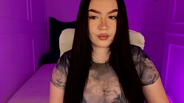 tinafox  online show from April 23, 7:09 am