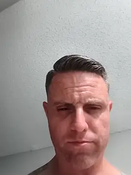 Snapshot of ThickaThuckDick07 chatting on March 23, 9:08 pm ThickaThuckDick07 online show from March 23, 9:08 pm