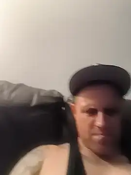 ThickaThuckDick07 online show from May 17, 1:29 pm