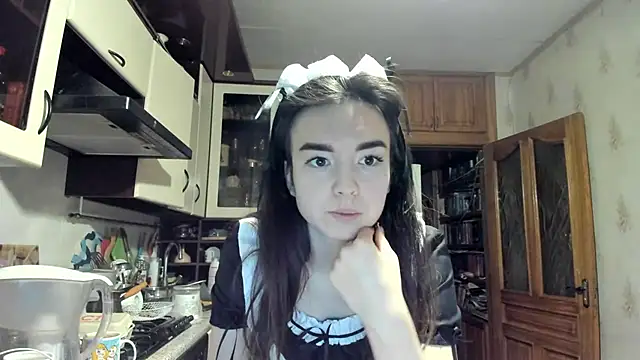 Snapshot of Kiticat chatting on February 28, 6:42 pm Kiticat online show from February 28, 6:42 pm