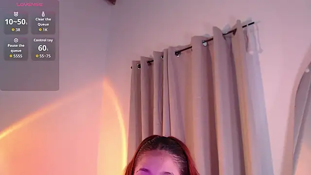 Mia Volkova  online show from February 12, 1:39 pm