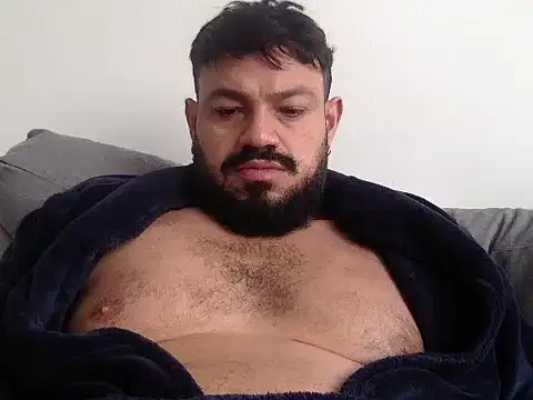 Snapshot of latinCuplex chatting on February 6, 9:12 am latinCuplex online show from February 6, 9:12 am