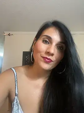 Snapshot of Miaswwe chatting on January 31, 11:03 pm Miaswwe online show from January 31, 11:03 pm