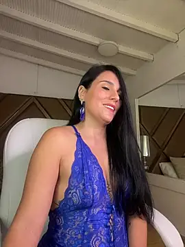 Snapshot of Miaswwe chatting on February 13, 3:08 pm Miaswwe online show from February 13, 3:08 pm