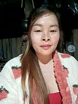 Snapshot of Bling_sexy chatting on February 11, 1:27 pm Bling sexy online show from February 11, 1:27 pm