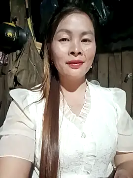 Snapshot of Bling_sexy chatting on February 14, 12:57 pm Bling sexy online show from February 14, 12:57 pm