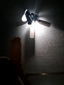 Hrnymanedawg13 online show from February 28, 4:41 pm