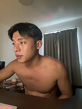 Snapshot of Yooo17 chatting on June 11, 7:50 am Yooo17 online show from June 11, 7:50 am