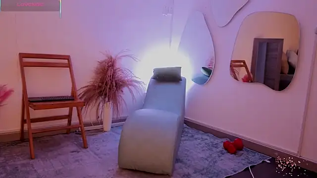 fransheskarossi online show from March 19, 11:36 am