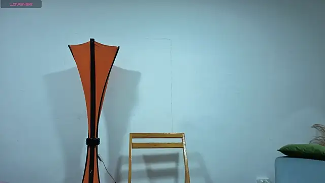 fransheskarossi online show from April 15, 12:34 pm