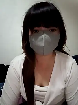 Snapshot of Elizabeth8 chatting on February 7, 9:57 am Elizabeth8 online show from February 7, 9:57 am