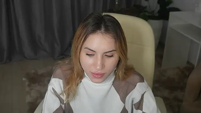 ArianaOchoa online show from January 17, 9:36 am