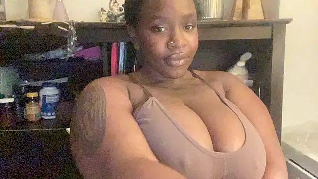 mayluvsu online show from April 18, 4:16 am