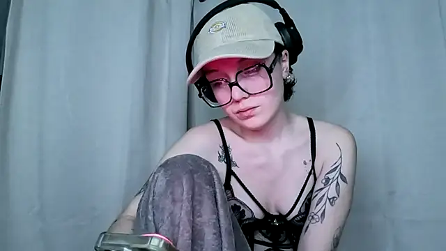 ju juliette online show from February 26, 8:41 pm