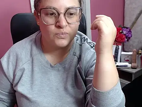 Sarah Boobs  online show from February 25, 3:05 am