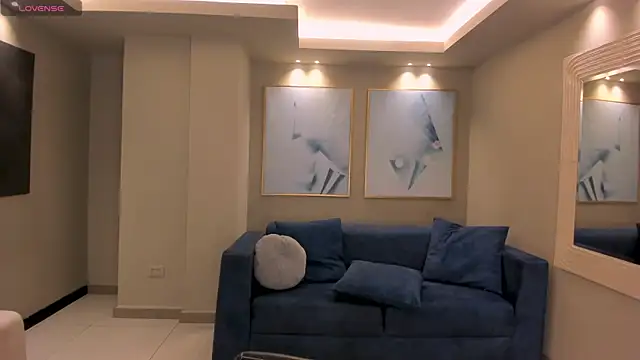 BriannaFox1 online show from March 21, 11:08 pm