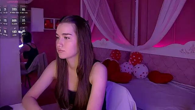 StellaPierce online show from March 1, 6:26 am