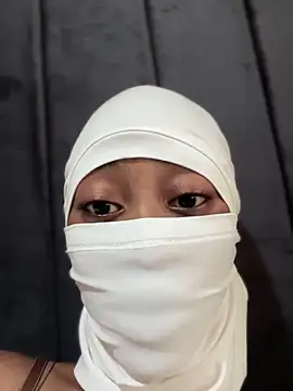 diamond Ines online show from March 15, 12:11 pm