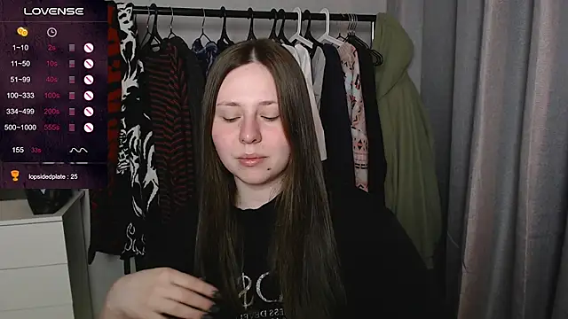 secretvic online show from February 21, 7:15 pm