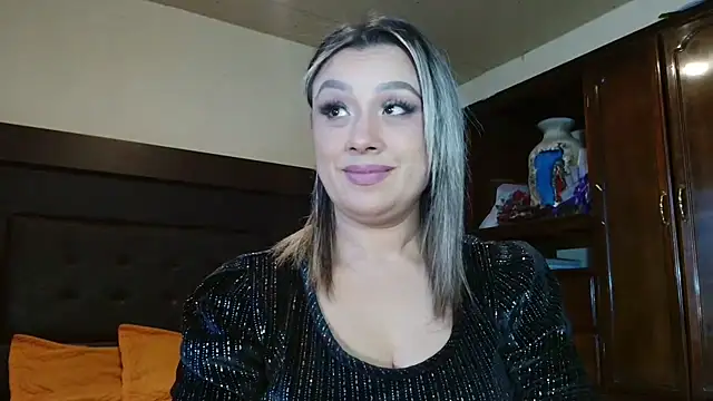 aitanalove  online show from April 25, 1:19 am