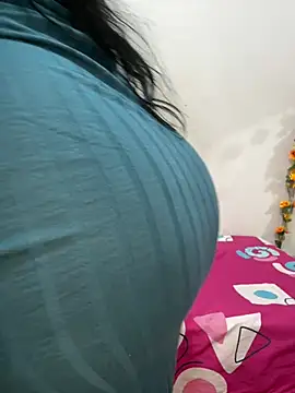 Eva Ferrari online show from August 1, 6:51 pm