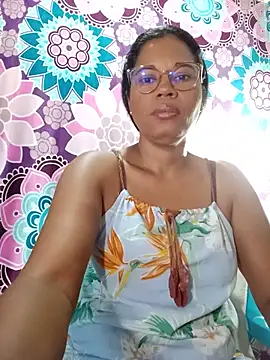 Snapshot of Yandris_1212 chatting on May 19, 1:06 pm Yandris 1212 online show from May 19, 1:06 pm