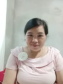 Snapshot of nana_nana99 chatting on August 2, 4:00 am nana nana99 online show from August 2, 4:00 am