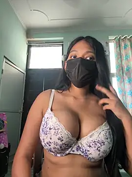 RadhikaHotty online show from March 29, 9:31 am