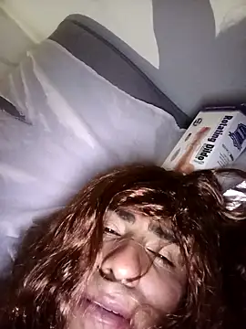 Snapshot of CorrectMusic2 chatting on February 16, 5:25 am CorrectMusic2 online show from February 16, 5:25 am