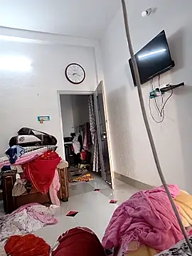 Hot-Tinaa online show from March 23, 2:48 am