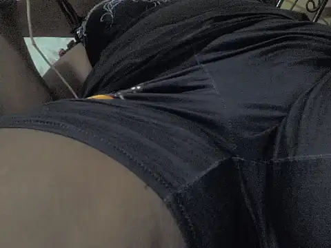 champers1234 online show from February 28, 11:17 pm