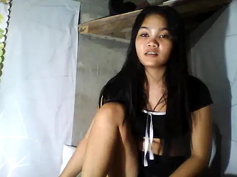 Snapshot of PinaySkinnyJust18 chatting on July 18, 10:46 pm PinaySkinnyJust18 online show from July 18, 10:46 pm