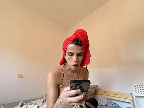 Lily WellGifted online show from May 17, 2:13 pm