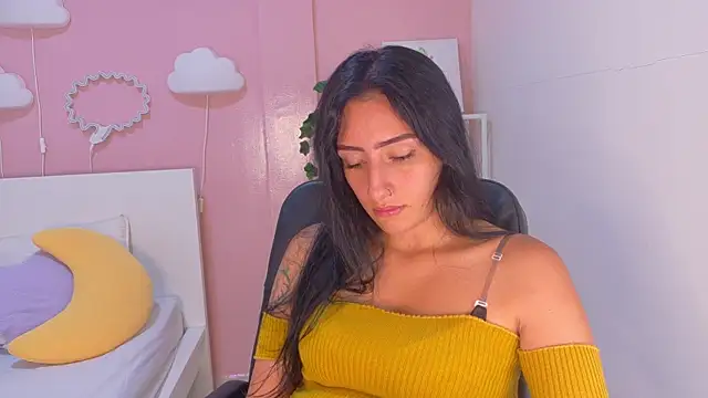 AmmyRouse   online show from April 2, 12:58 pm