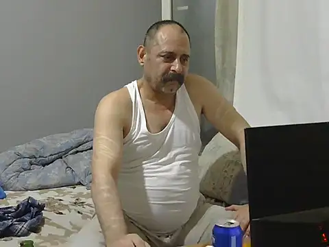 Snapshot of Biracikral chatting on June 29, 6:41 pm Biracikral online show from June 29, 6:41 pm