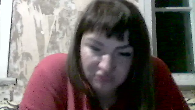 Snapshot of AllinaKis chatting on May 27, 8:39 pm AllinaKis online show from May 27, 8:39 pm